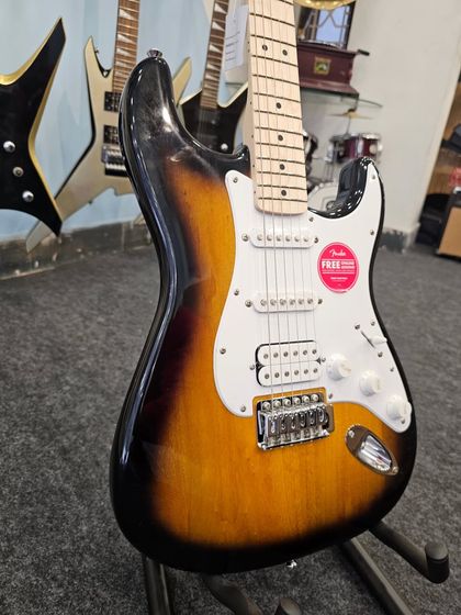 The Chords Music - Musical Instrument & Equipment Sales Electric Guitars: Classic & Modern photo 9