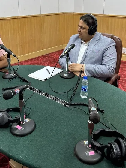 A view of the studio setup where I address legal issues faced by consumers. From this table, I have explained procedures for filing consumer complaints and seeking compensation for bad service or defective goods.