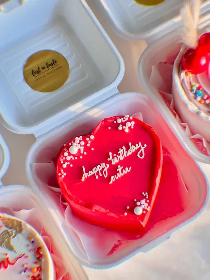 More angles of the bridal shower and birthday set cakes, highlighting the details and variety available for your special events.