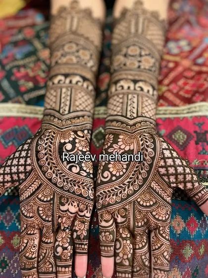 Bridal & Wedding Mehndi photo 38
