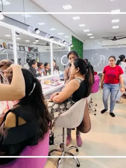 From every angle, our classroom is designed for learning. With ample space and professional setups, students get the real feel of a makeup studio.