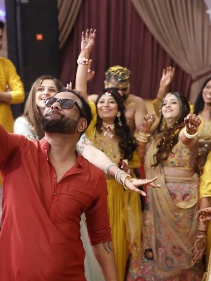 Vibrant Celebrations: Haldi, Dandiya & Pool Parties photo 8