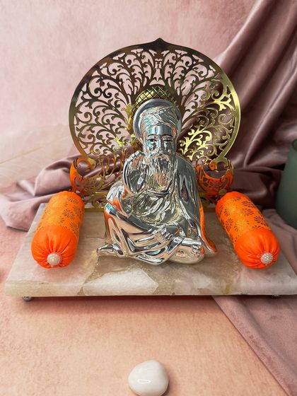 Icons of Power & Serenity photo 5