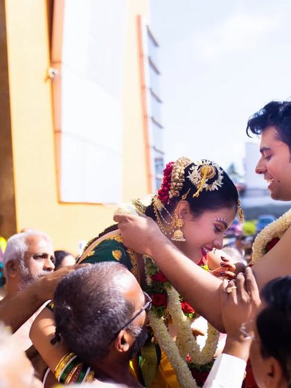 A duplicate of 155, capturing the significant Jeerige Bella wedding ritual.