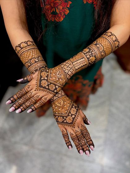 Mitali - Bridal Mehendi Full Bridal Mehendi (Hands) photo 152