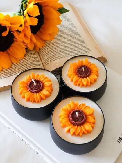 Over The Lune Studio - Custom Event Favors & Bulk Gifting Floral Candles: Urlis, Jars & More photo 49