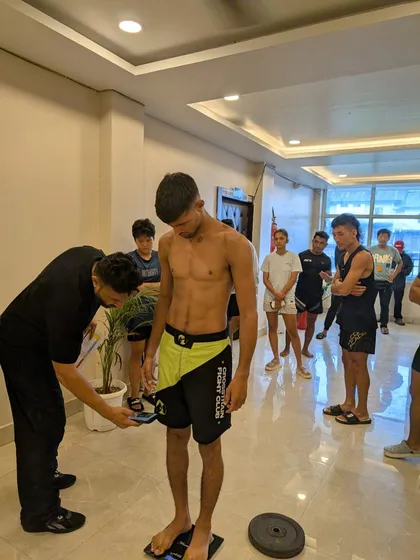 The first battle is with the scale. Nilesh Choudhary makes weight, focused and ready for war in the Featherweight division tournament.