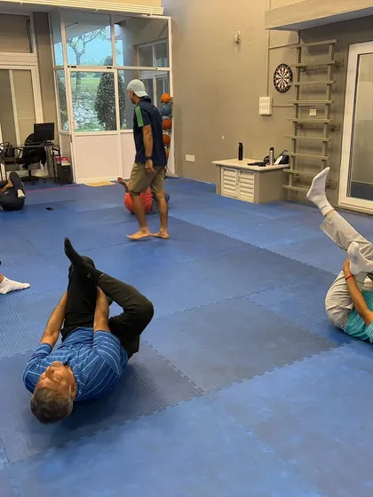 Our two-day senior intensive training program is designed for club golfers who want to improve their scores through proper training. We conduct assessments of their long and short game in a fun, educational environment.