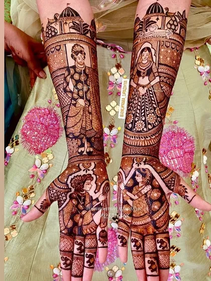 A full bridal mehandi with multiple stories. This design includes portraits of the couple's parents as well as the bride and groom.