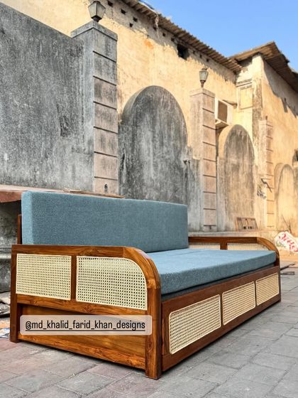 Living Room Seating: Sofas, Daybeds & Benches photo 44