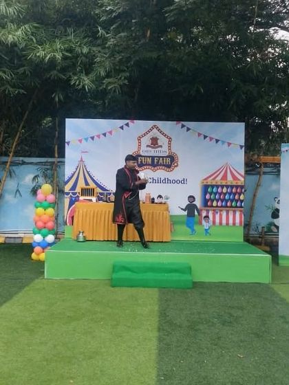 Shows for Schools & Corporate Events photo 17