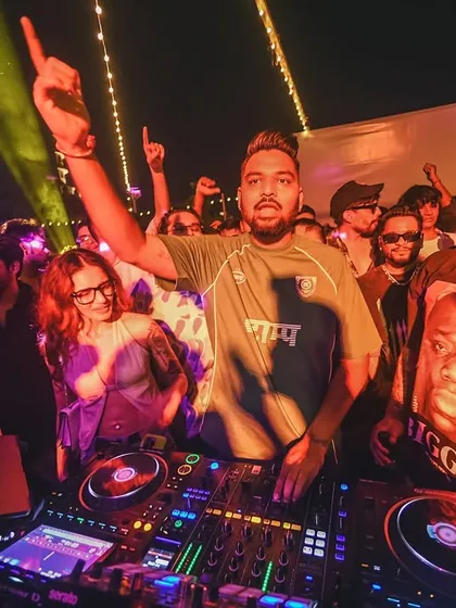 The energy at a SoundsProof Block Party is unmatched. This is me, hyping up the crowd alongside a guest MC, creating an interactive, high-energy experience that goes beyond just a DJ set.