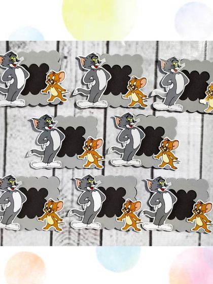 For a nostalgic touch, I also offer these Tom and Jerry foam photo frames. They are a fun keepsake for guests of all ages.