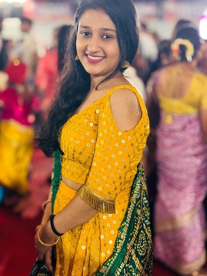 A beautiful smile from a happy client enjoying the Navratri festivities in one of my rental outfits.