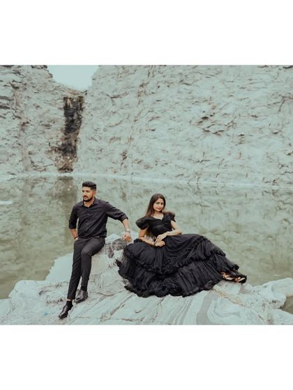 Heart Clickers - Pre-Wedding & Couple Photoshoots Scenic Nature Escapes photo 17