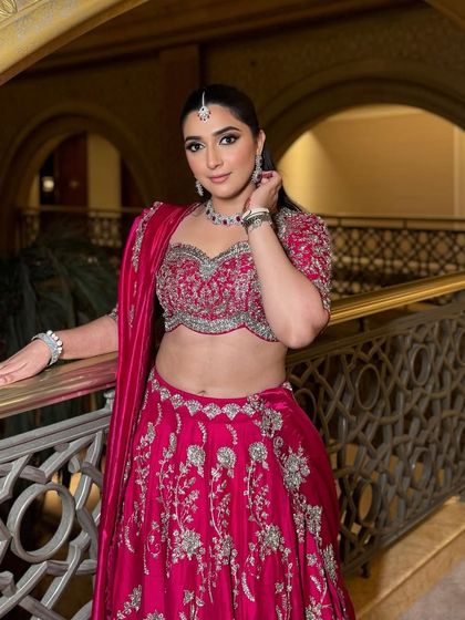 Party & Guest Glam photo 47