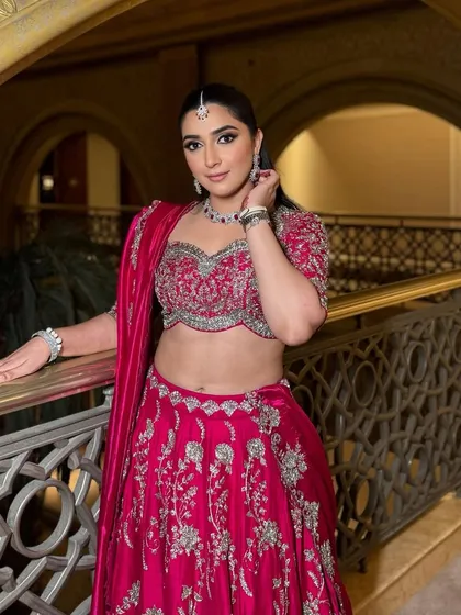 Soft, sultry, and stunning. This gorgeous client slays in her beautiful Rani pink lehenga, paired with shimmery smokey eyes and a wing liner.