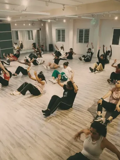 A high-angle view of the class during a conditioning drill. Donny's workshops are a perfect mix of enjoyment and intense training.