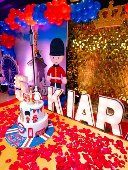 The London-themed cake as part of Kiara's grand 5th birthday party setup.