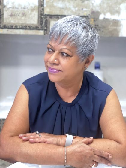 Ali Barbiere - Dimensional Color & Blonding Ash, Silver & Platinum Tones photo 5