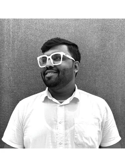 Ar. Vineet Sethiya, a workaholic architect with a passion for both his profession and his palate.