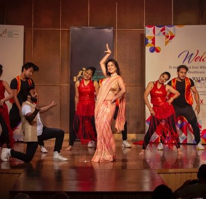 Dance with Chetan - Corporate Event Choreography Professional Troupe Shows photo 6