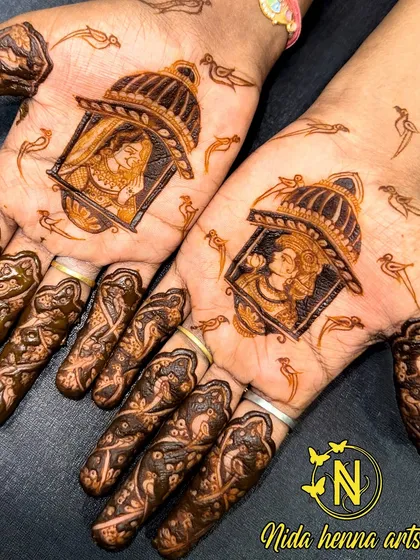 A close up of the stained king and queen portrait design. You can see the fine details and the beautiful dark stain that develops after the paste is removed.