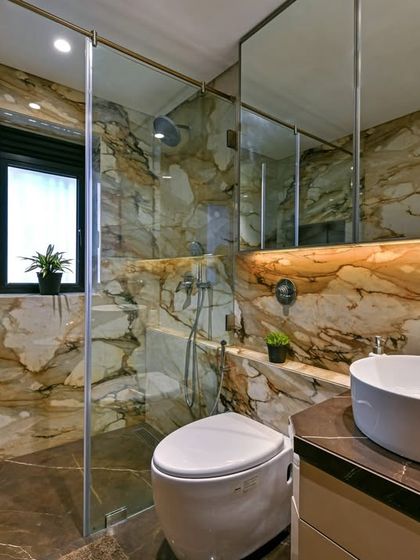 Luxurious Bathrooms & Powder Rooms photo 8