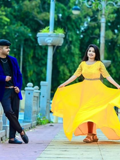 The Dress Bank - Pre-Wedding & Couple Photoshoot Outfit Rental Coordinated Couple Styles photo 56