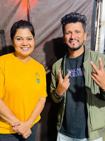 It was a pleasure shooting an ad with the talented actress Namrata Sambherao. Collaborating with other great artists is always a fantastic experience and brings a special energy to the project.