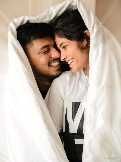Fun, playful, and full of laughter. An indoor pillow fight session is a great way to capture your candid chemistry and create memories that are authentically you.