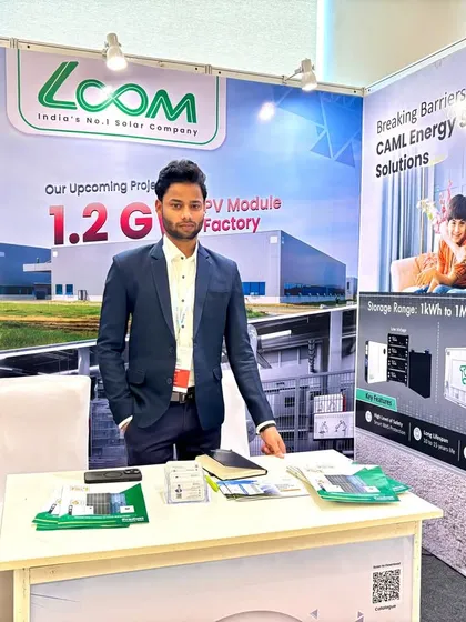 Another shot of our team member at the Gujarat expo, ready to discuss our wide range of solar solutions and our vision for a clean energy future.
