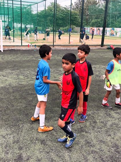 Shooterz - Football & Cricket Coaching Football Training: Drills, Tactics & Match Play photo 55