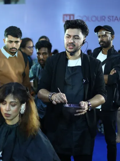 Explaining my color formulation and technique to an engaged audience at the PBI Colour Pod. Education is key in our industry.