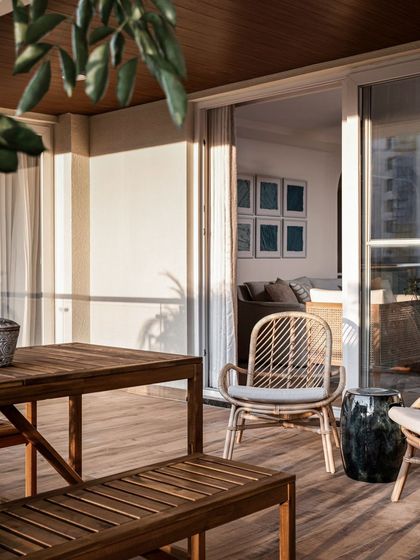 Weespaces - Full-Service Residential Interior Design The Aqua Home: Modern Coastal Serenity photo 25