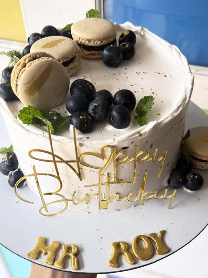 Drishtii Anandd - Custom Celebration Cakes Elegant & Floral Cakes photo 39