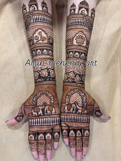 This design showcases rows of decorated elephants and lotus flowers, bringing a sense of auspiciousness and traditional charm.