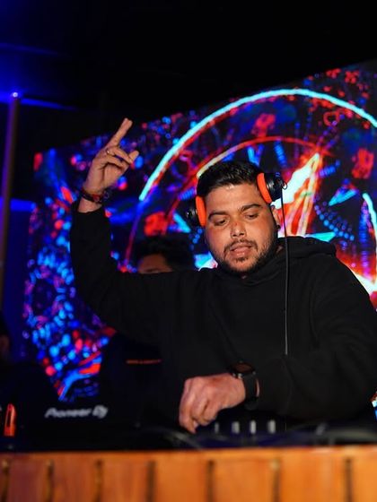 The 'SAU' Experience: Audio-Visual Branding photo 9