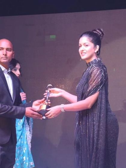 Vinod Mehandi Art - Bridal Mehendi Designs for Family & Guests photo 7