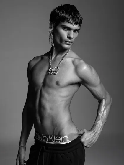 A black and white shot from a Calvin Klein campaign I directed. The goal was to capture a raw, powerful image that highlights both the model's physique and the brand's iconic underwear. This type of high-contrast, minimalist photography is a signature of my menswear work.