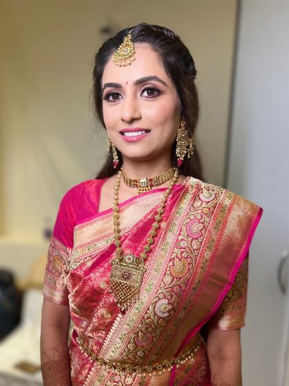 Classic Red & Pink Bridal Looks photo 99