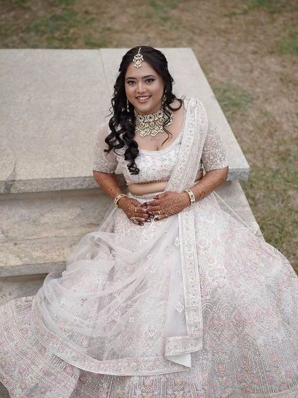 Rentingstoli - Personal Jewellery Styling Reception, Sangeet & Lehenga Styles photo 14