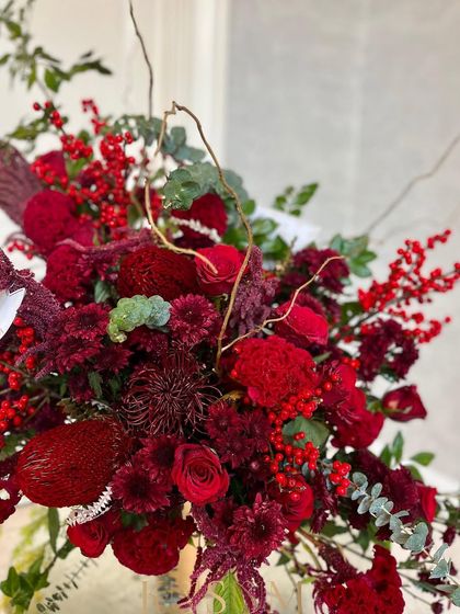 Bespoke Arrangements & Centerpieces photo 26