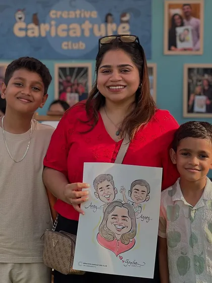 A family portrait that's full of fun. It was wonderful to sketch this mother and her two sons. My caricatures are for everyone, making them a perfect activity and souvenir for family gatherings, anniversaries, and birthday parties.