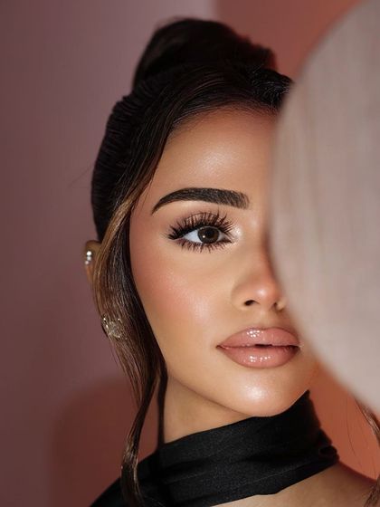 A creative, artistic shot of this soft and bright look.