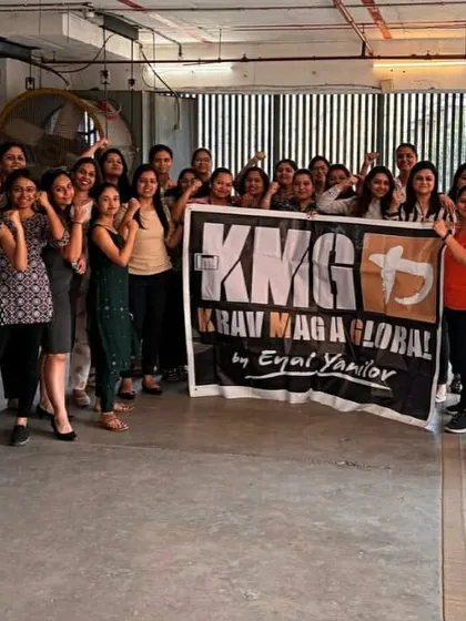 We conducted an impactful workshop for a leading global logistics provider in Mumbai. The session focused on building situational awareness and practical defense skills for women in the corporate sector.