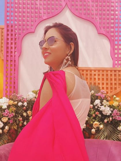 A stylish pose at a Haldi function. I believe in looking my best to feel my best and deliver a high-energy performance.