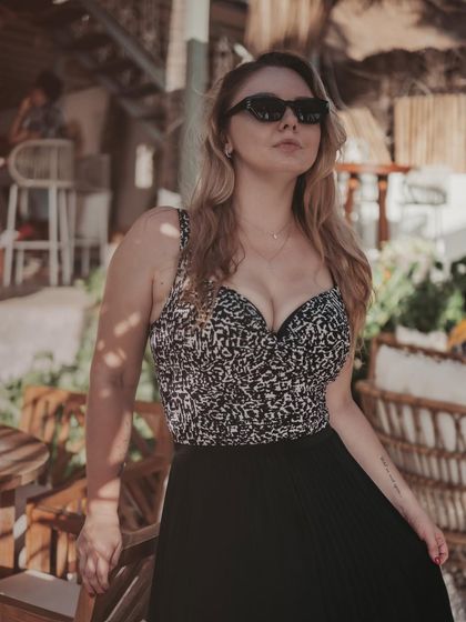 Another look from a beachside cafe. The relaxed vibe and tropical background reflect the lifestyle that inspires much of my progressive and melodic house music.