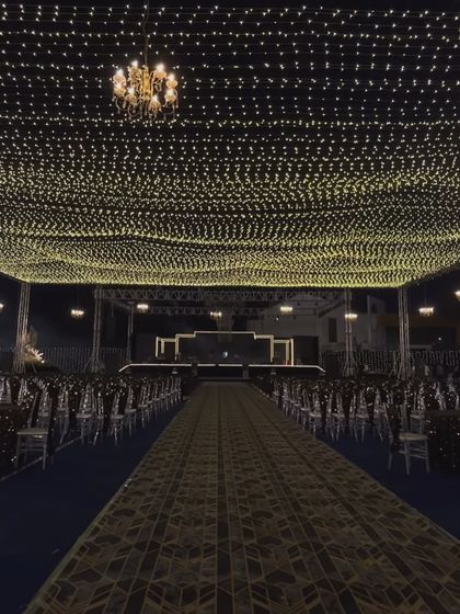 Spectacular Wedding Decor photo 7