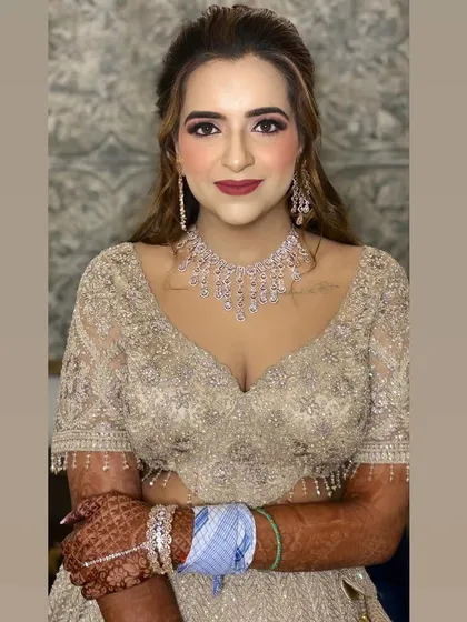So elegant. This portrait shows off the flawless skin and beautiful features of my engagement bride.